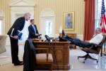 Obama's feet on the resolute desk